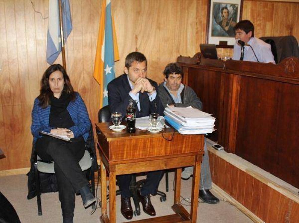 Cloacas: Sciurano decidi� ir al Concejo para escuchar la opini�n de los ediles 