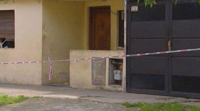 Un hombre acuchill� a su esposa y luego se suicid� con una descarga el�ctrica