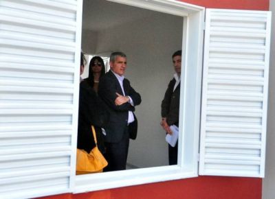 Postergaron nuevamente la entrega de cien viviendas en La Punta