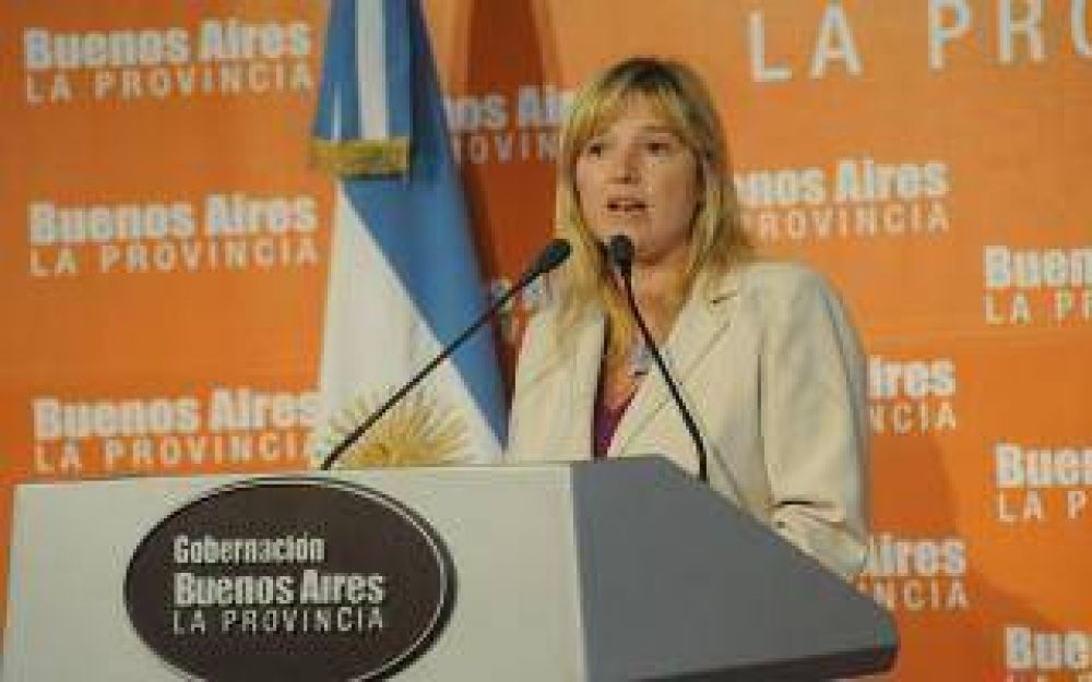 �lvarez Rodr�guez respondi� cr�ticas del massismo: 
