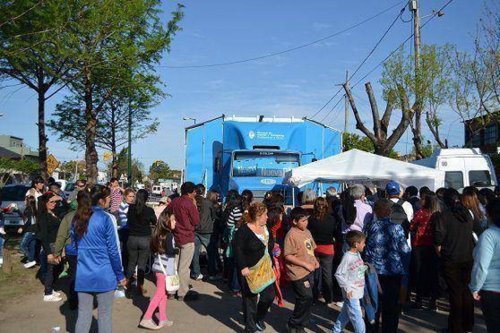 Vecinos tramitaron el nuevo DNI