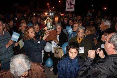 Llego la Virgen Peregrina a Baradero . . .