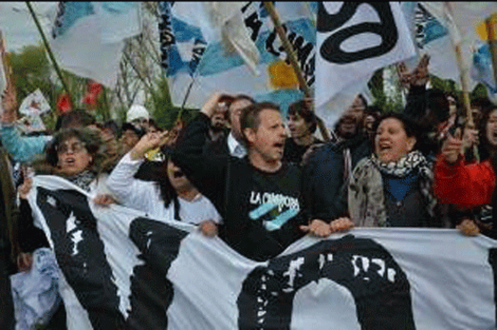 La Campora Chivilcoy en 'Olavarr�a Despierta' 