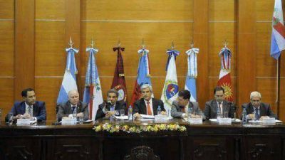 Parlamento del NOA pidi� la revisi�n de la tarifa de gas