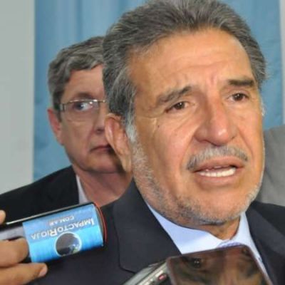 PJ: El Gobernador asever� que a los que est�n afiliados no hay necesidad de invitarlos