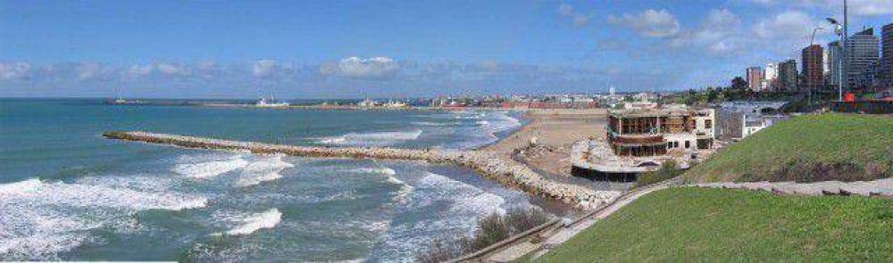 El estacionamiento de Playa Grande no estar� terminado este verano por problemas con los adjudicatarios