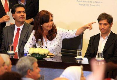 Gabinete, d�lar blue y recesi�n, los problemas que no esperaron a Cristina