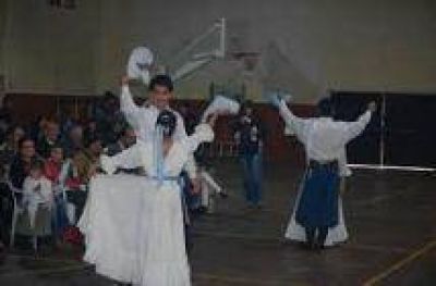 Desde el oficialismo, reclaman al CGE incorporar la ense�anza educativa del tango y el folclore