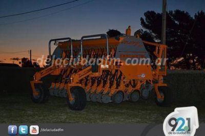 Varios stands ya fueron instalados en la Expo Rural de Saavedra