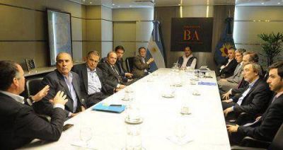 Daniel Scioli se reuni� con empresarios de Argencon