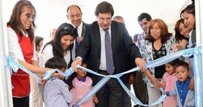Sileoni y Dib Ashur inauguraron un m�dulo para Nivel Inicial en Cerrillos