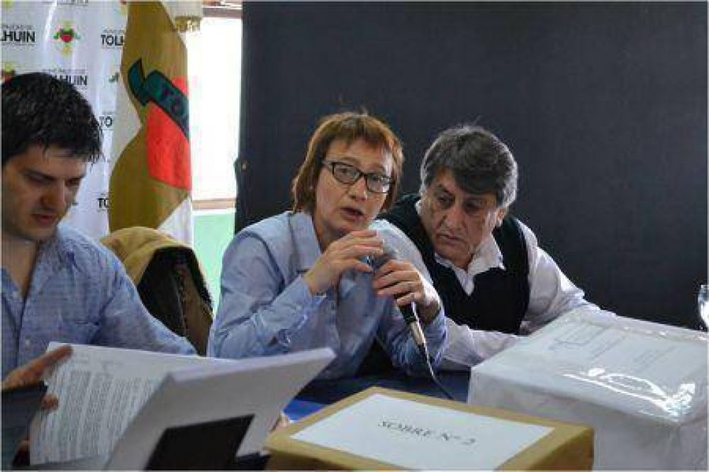 R�os: �El pr�ximo paso del Centro Asistencial de Tolhuin es convertirse en hospital� 