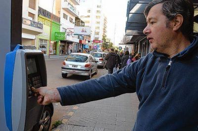 Tres horas gratis para los que viven en zona de parqu�metro
