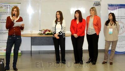 Realizaron jornadas de Salud por los 10 a�os de Enfermer�a