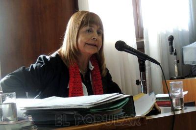 Jueces revalidaron a la fiscal en el juicio por torturas