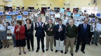 �En la Argentina de hoy gobernar es generar trabajo�