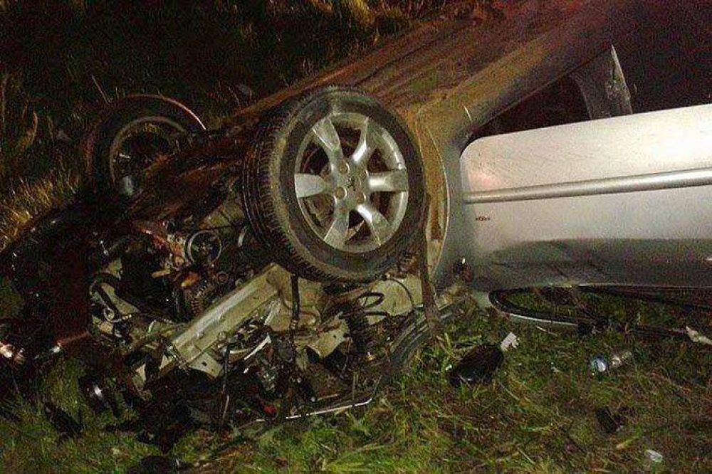 Un hombre muri� y su hijo result� herido en un accidente en la ruta 18