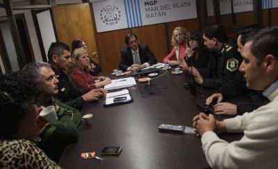Para evitar robos a escuelas eval�an utilizar c�maras de seguridad