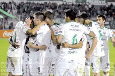 Sarmiento repiti� el buen nivel y gan� un cotejo clave