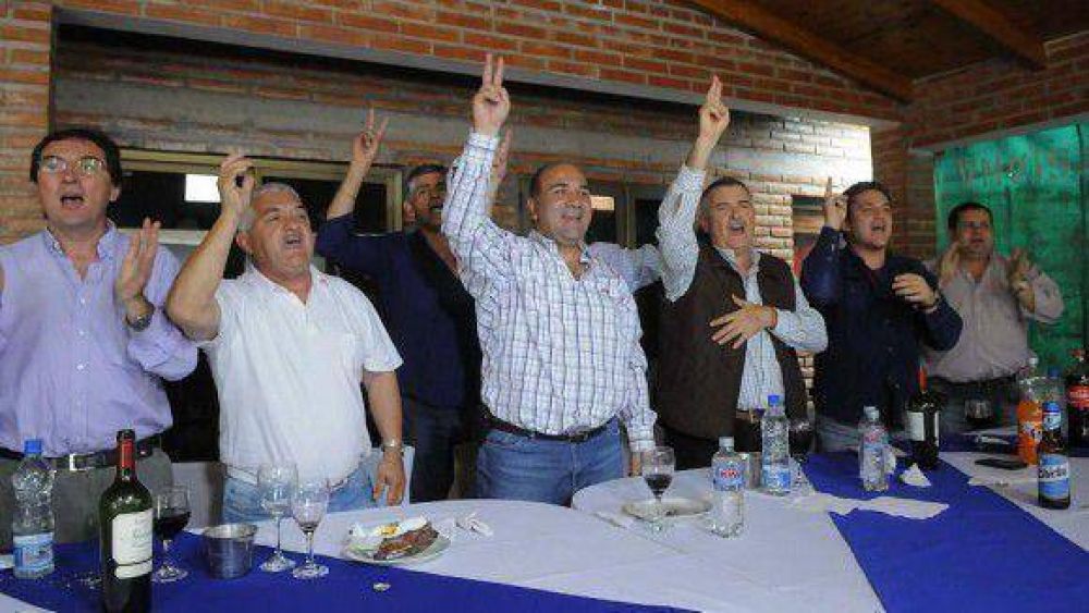 Manzur y Jaldo se reunieron con 93 delegados comunales