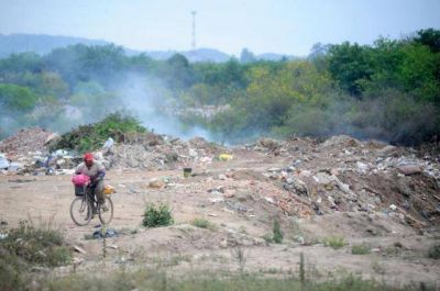 Planificaban un barrio de 180 casas, se �cay� por presuntas anomal�as y ahora edificar�n 126