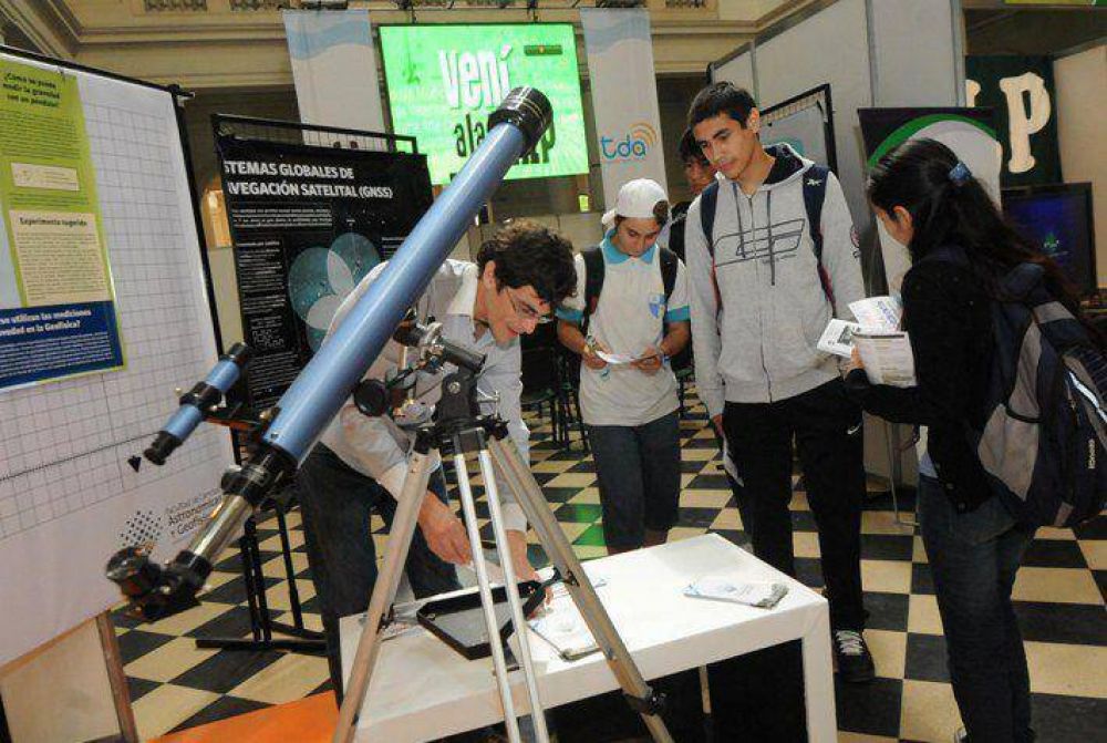 Comienza la Expo Universidad 2014