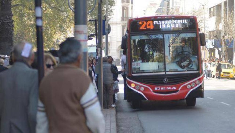 Dif�cil saber cu�ndo pasa el colectivo