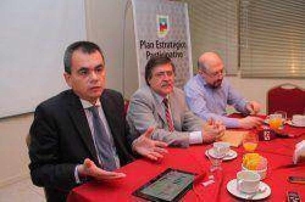 Corrientes est� entre las 6 provincias que m�s recursos cedieron a sus Municipios