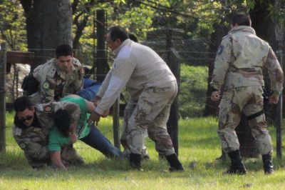 Detuvieron a un hombre que era buscado por una causa por drogas