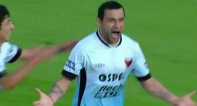 Col�n volvi� al triunfo ante Douglas en Santa Fe