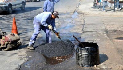 S�lo se bachea el 10 por ciento de los pozos