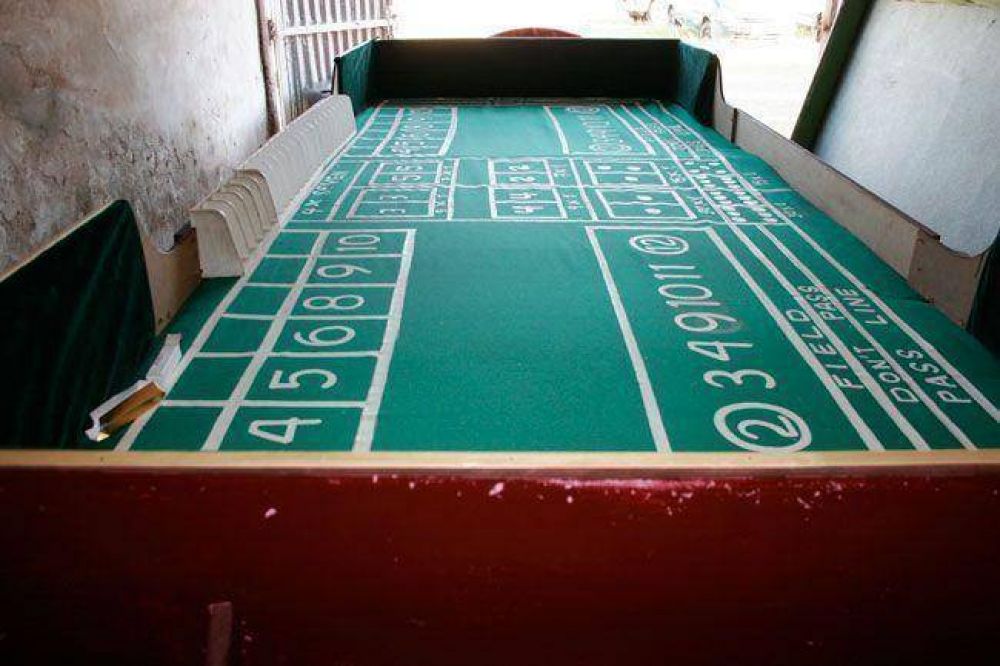 Ins�lito: ordenaron devolver dinero y elementos de juego al due�o de un �garito� en Pico