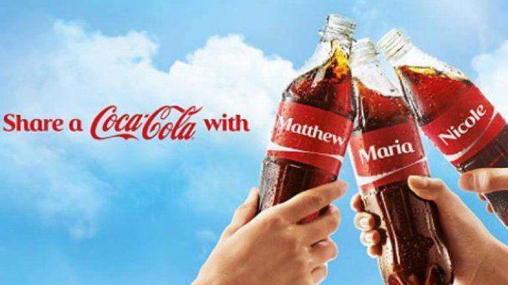 Coca Cola aument� sus ganancias gracias a los nombres propios