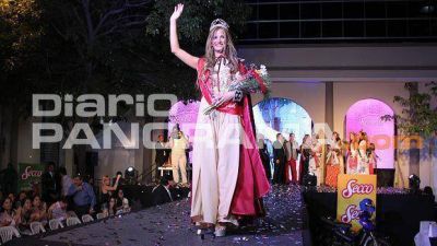 Rocio Ival� Fachini se coron� como la Reina de la Ciudad