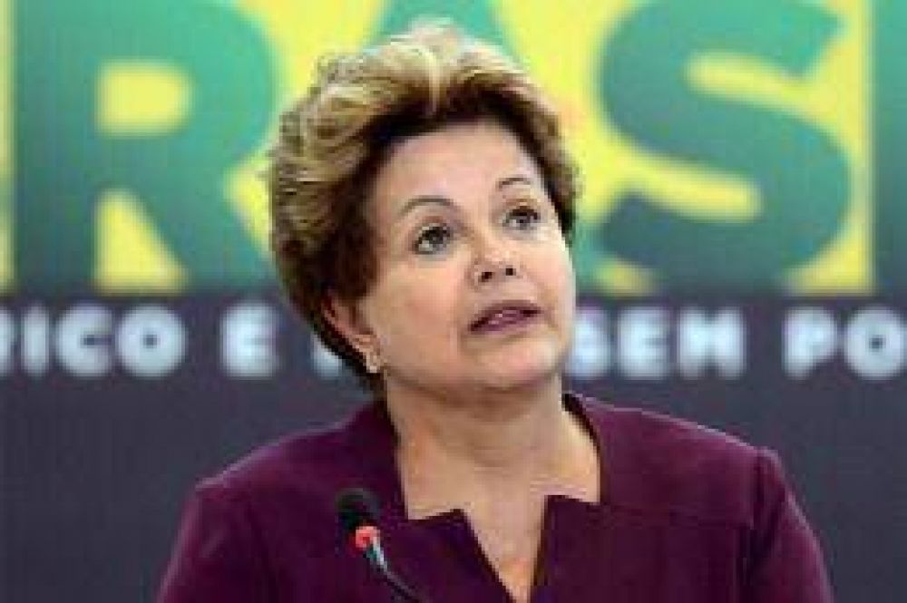 Movimientos sociales auguran el triunfo de Rousseff, pero con condicionamientos de la derecha