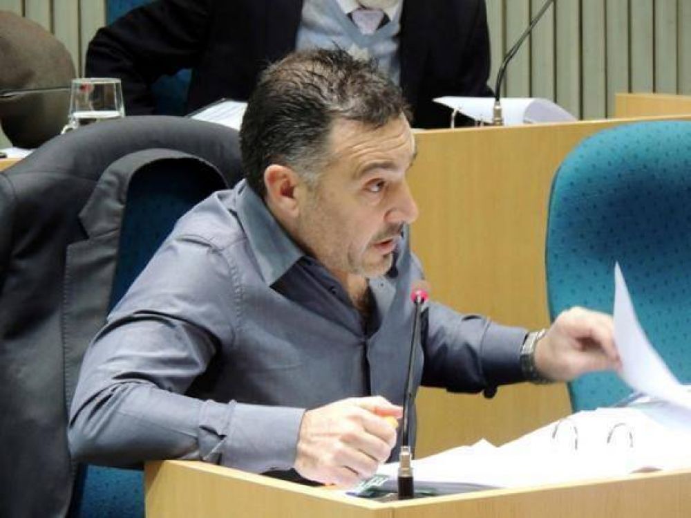 �Los primeros en rendir cuenta deben ser los funcionarios del Ejecutivo Provincial�