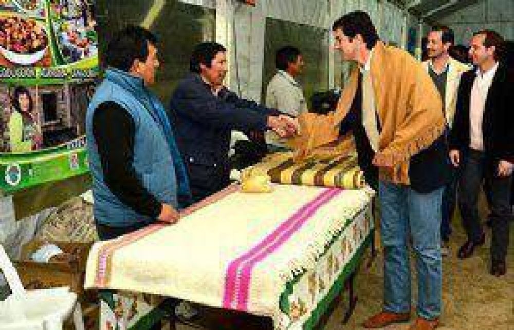 Juan Manuel Urtubey acompa�a a Animan� en su fiesta patronal