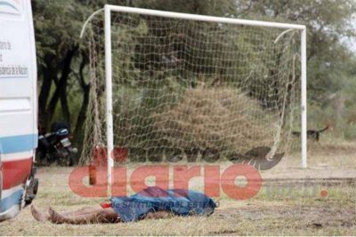 La peor muerte: un arquero amateur falleci� tras atajar una pelota con el pecho