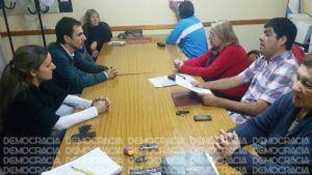 Los concejales de Uni�n Pro visitaron el barrio El Molino