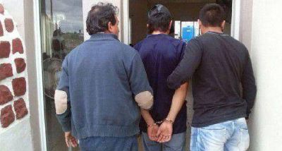 Aprehendido con pedido de captura fue atrapado con Marihuana y Coca�na