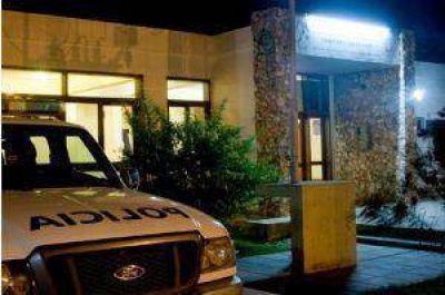 Tuvo de rehenes a su hijo de 3 a�os y a su pareja