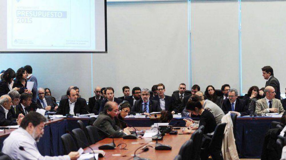 El oficialismo en Diputados busca sacar dictamen al Presupuesto 2015