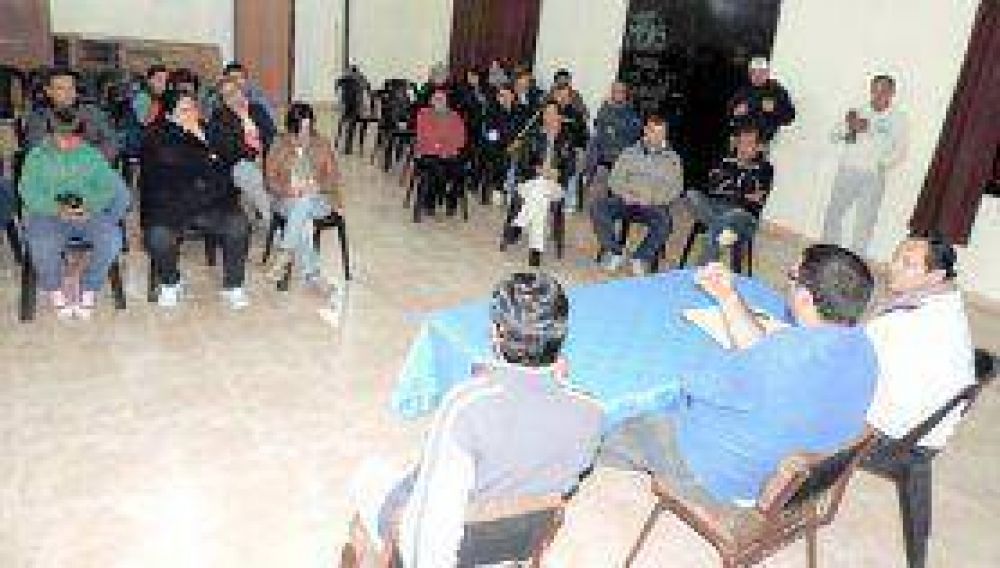 Se reunieron vecinos en Villa Las Lomas