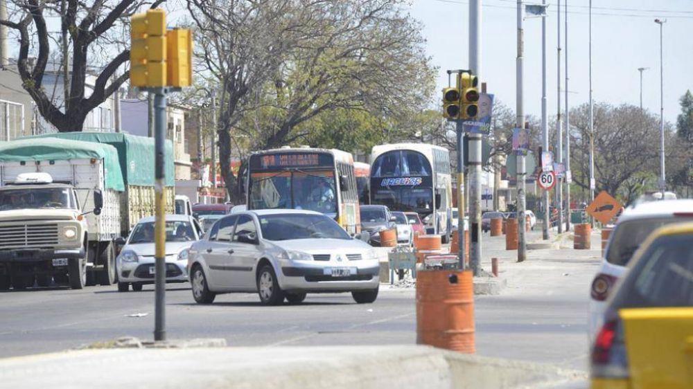 Por retrasos, el S�lo Bus estar� para fin de a�o