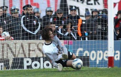 Confirman que Olave tambi�n fue expulsado por Pitana
