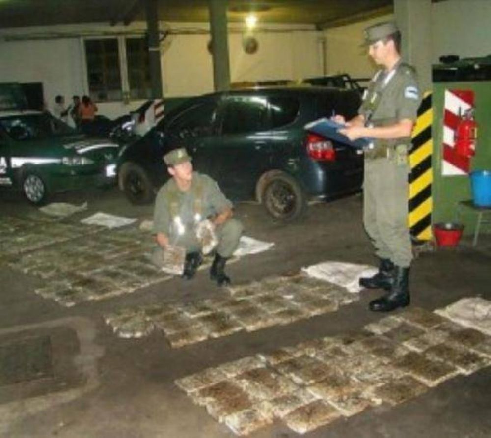 Secuestraron m�s de mil kilos de marihuana en Eldorado