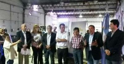 Inauguraron una nueva planta metal�rgica en La Rioja