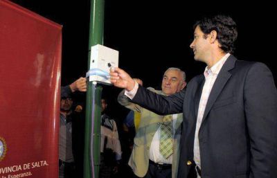 El Gobernador inaugurar� una obra de iluminaci�n en el barrio San Jos� de Capital 