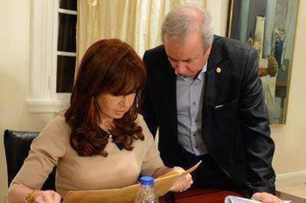 SANTA CRUZ FIRMAR� UNA NUEVA PR�RROGA DE DEUDA