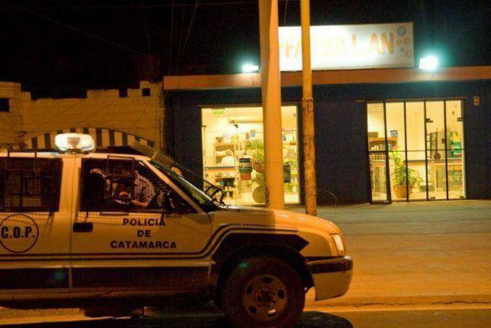 Asaltan una farmacia para llevarse pastillas
